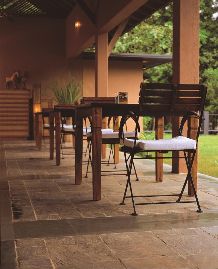 Rainforest Resort Athirappilly Exterior foto